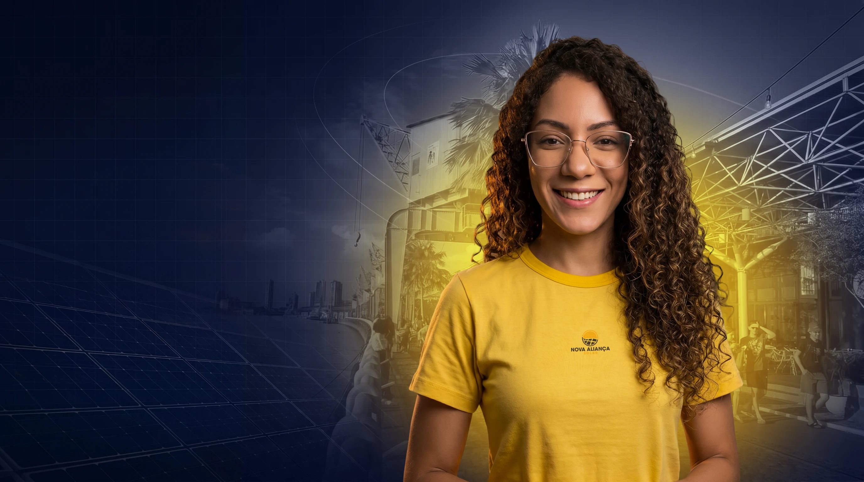 Especialista da Nova Aliança Solar em Belém segurando uma conta de energia